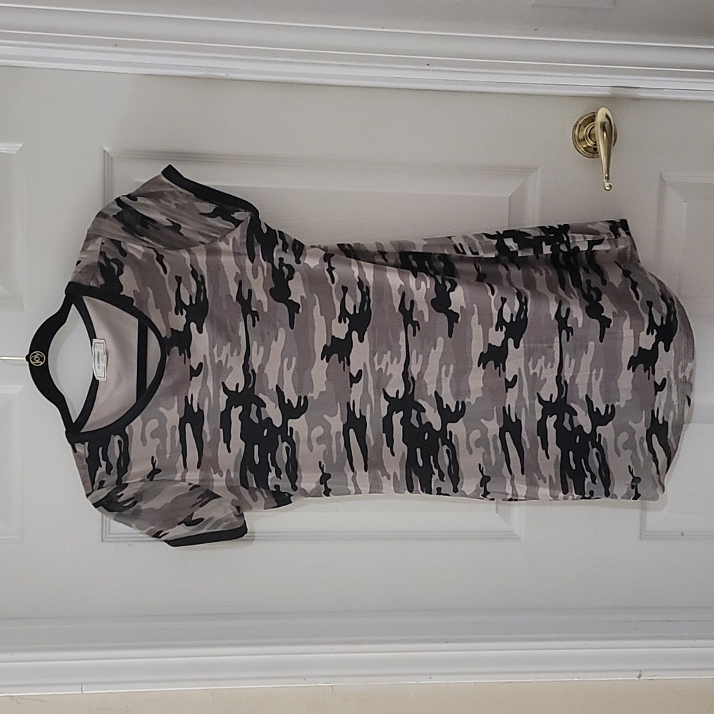 No comment dress size: Large color: camo